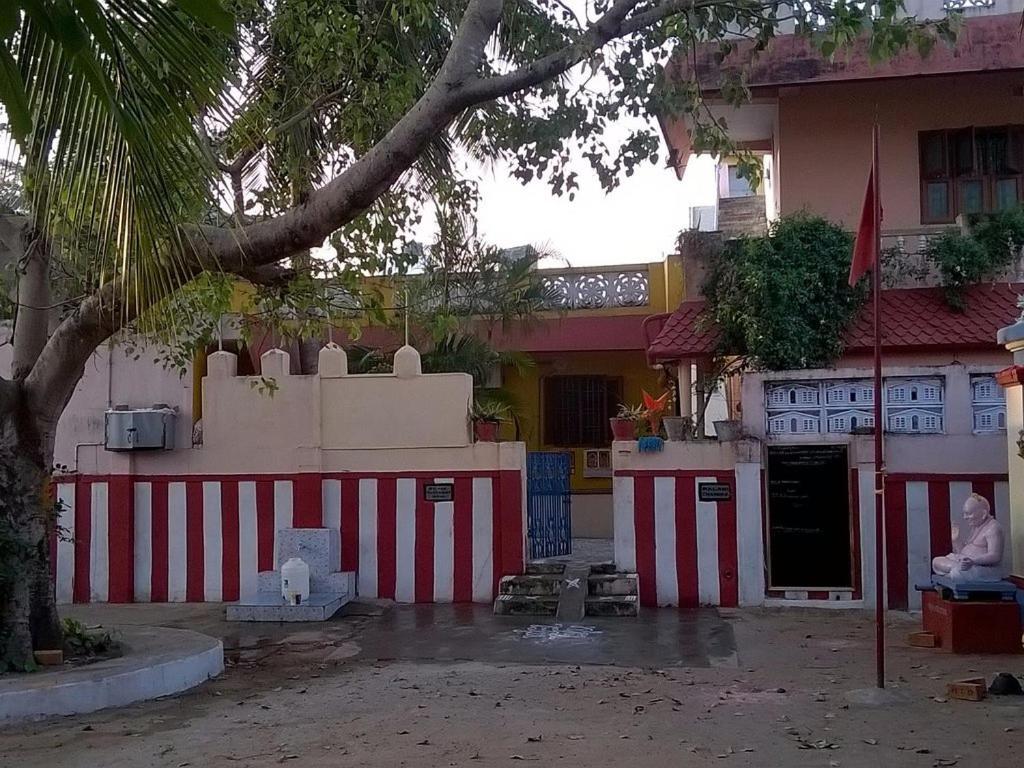 مهاباليبورام Shakti Family Guest House المظهر الخارجي الصورة